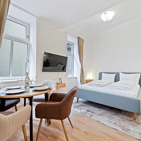 Cozy City Apartment - 15 Min To City-Centre - Contactless 24H Check-In Viena Exterior foto
