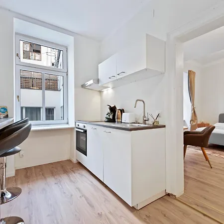 Cozy City Apartment - 15 Min To City-Centre - Contactless 24H Check-In Viena Exterior foto